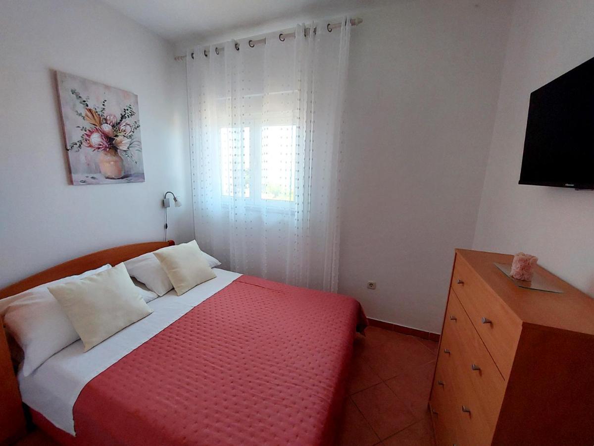 Apartments Tonci And Iris Primošten Extérieur photo